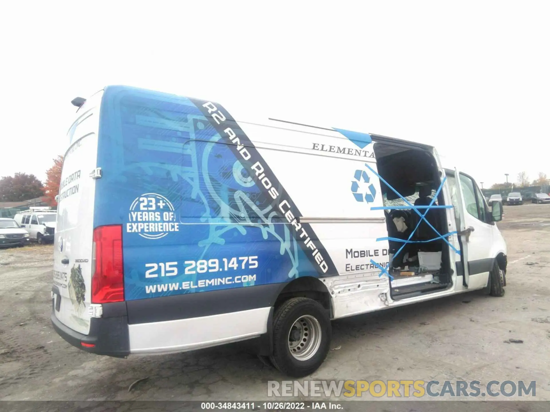 4 Photograph of a damaged car WD4PF4CD1KP163629 MERCEDES-BENZ SPRINTER VAN 2019
