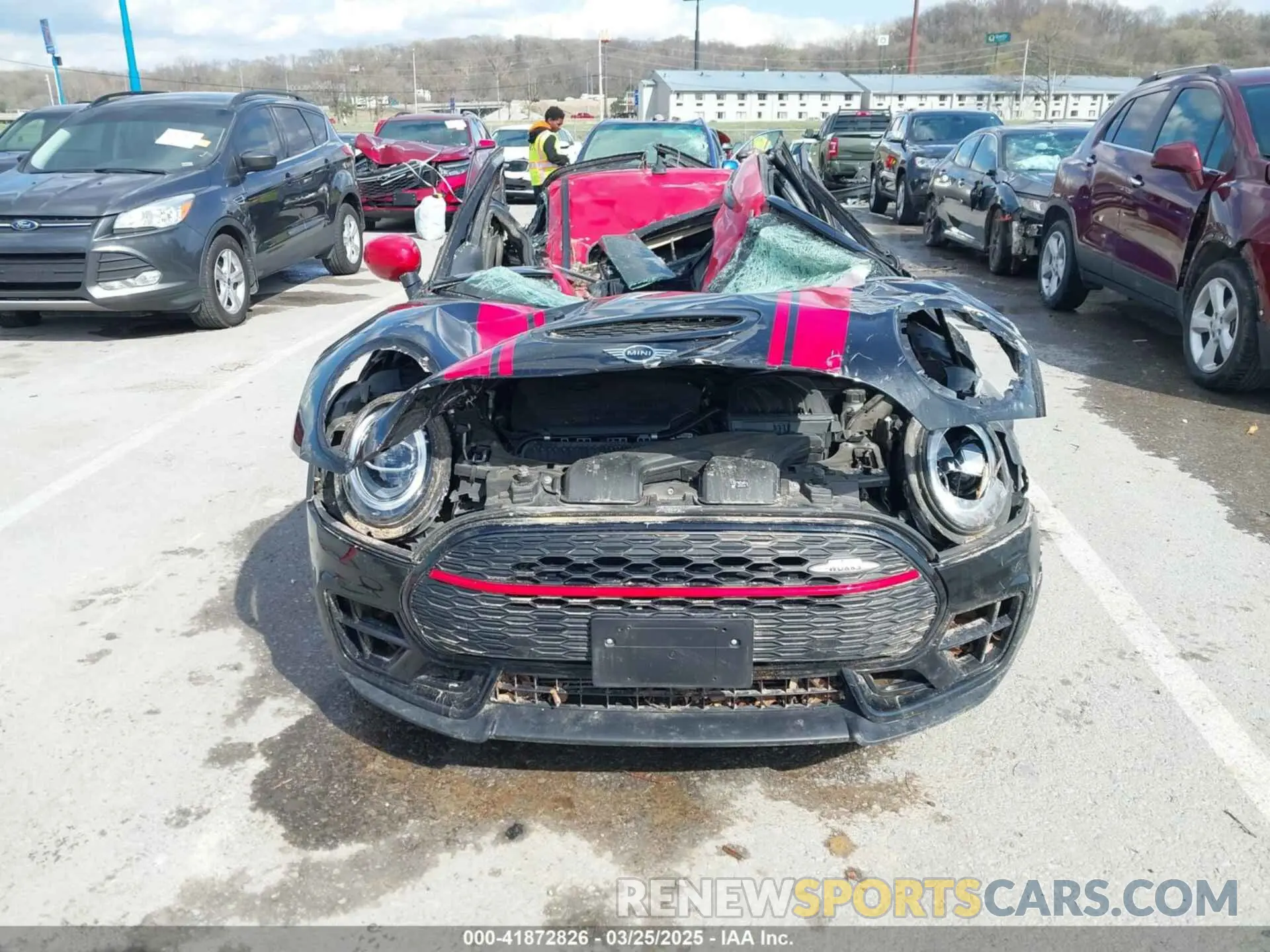 12 Фотография поврежденного автомобиля WMWJZ9C08M2N75173 MINI CLUBMAN 2021