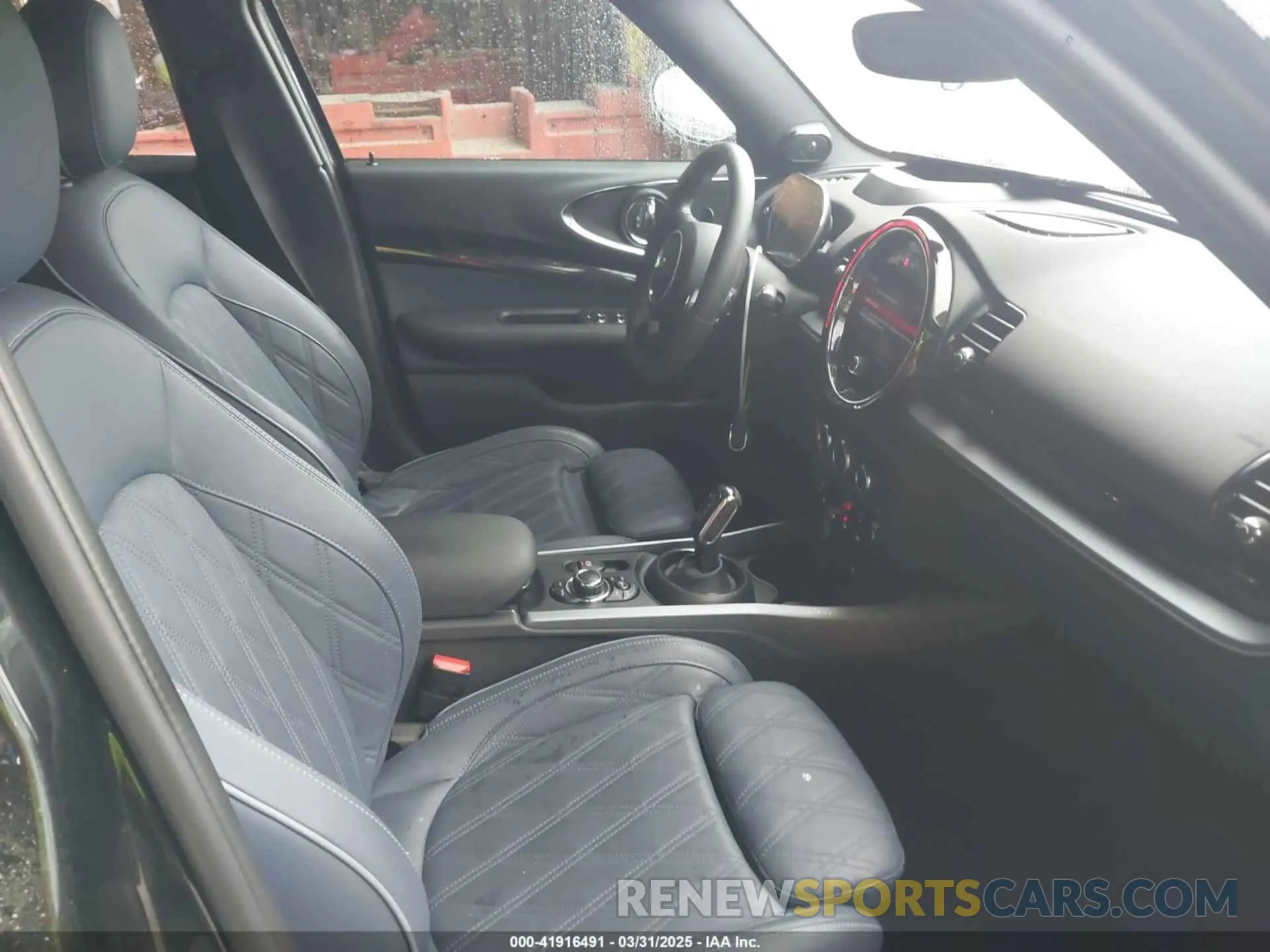 5 Фотография поврежденного автомобиля WMWXJ1C04P2T14811 MINI CLUBMAN 2023