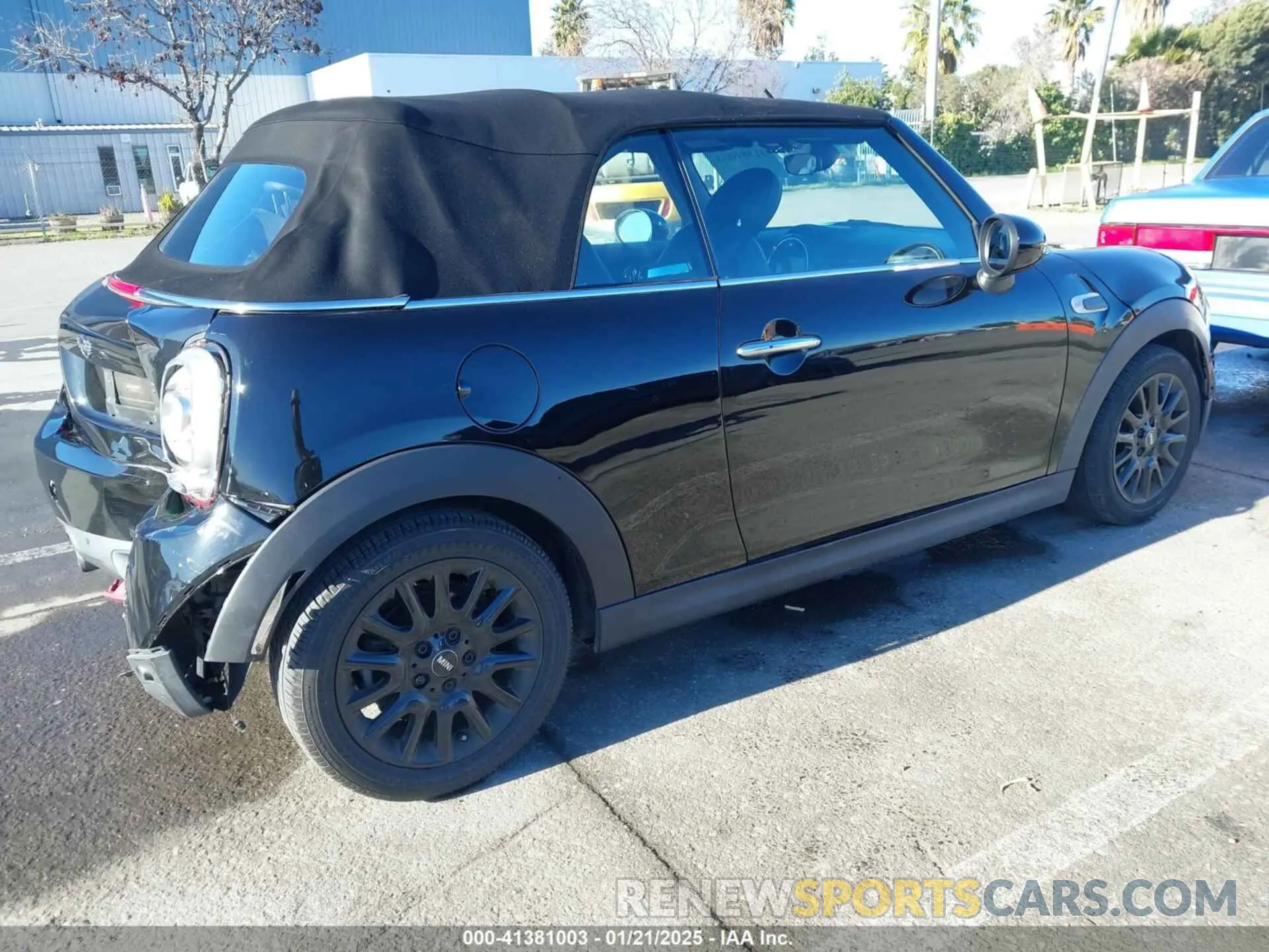 4 Photograph of a damaged car WMWWG5C59K3D01765 MINI CONVERTIBLE 2019