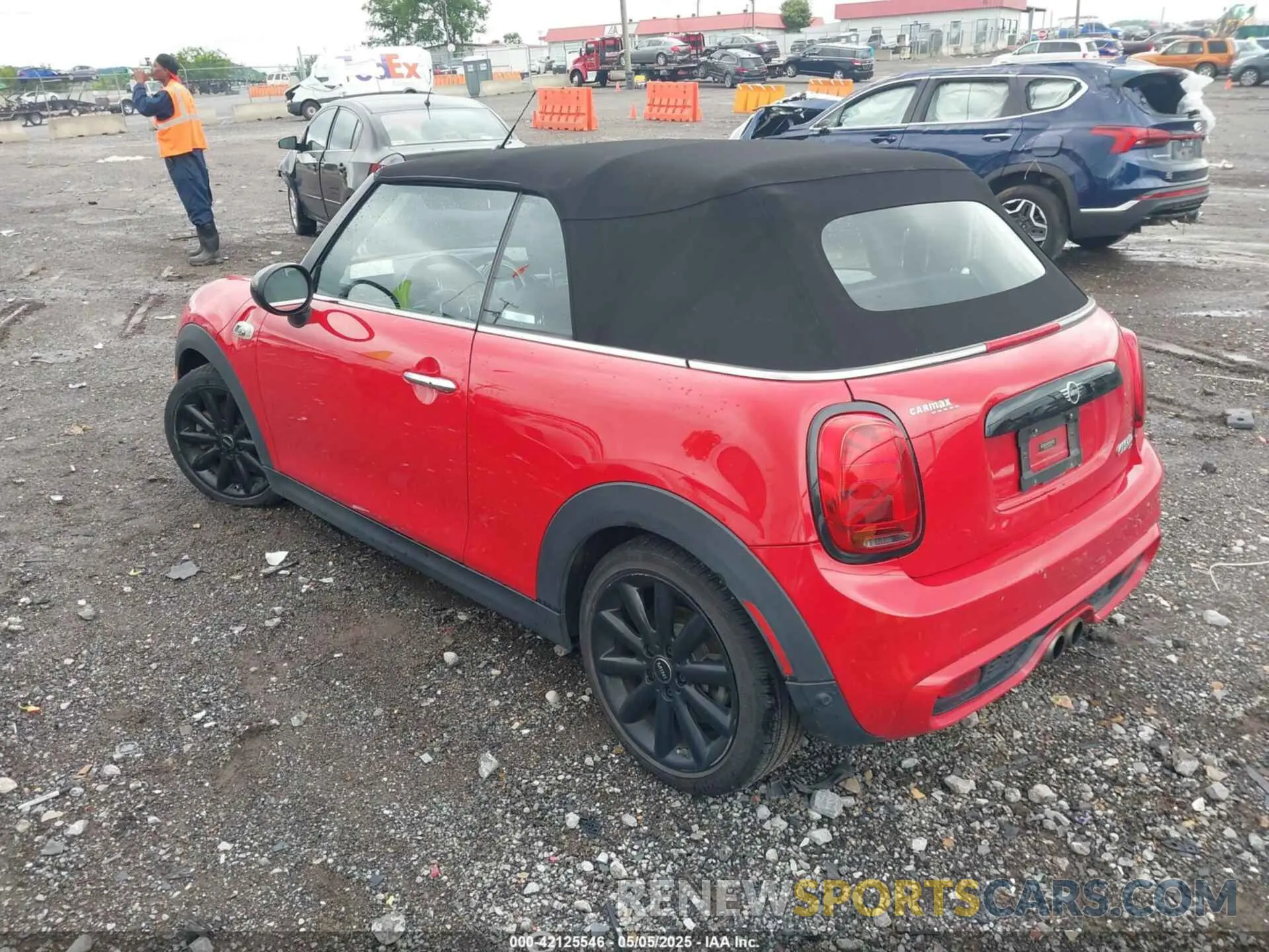 3 Фотография поврежденного автомобиля WMWWG9C51K3E39565 MINI CONVERTIBLE 2019