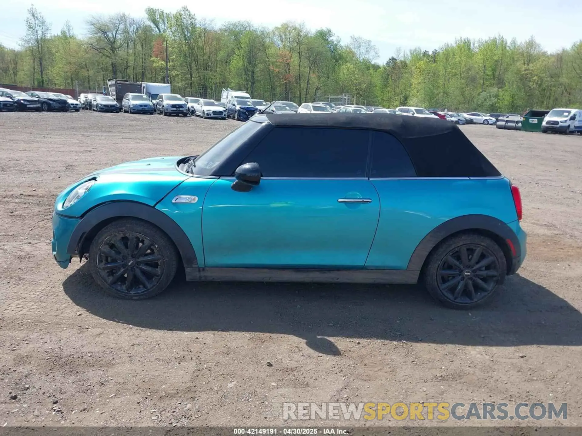14 Photograph of a damaged car WMWWG9C54K3E41195 MINI CONVERTIBLE 2019