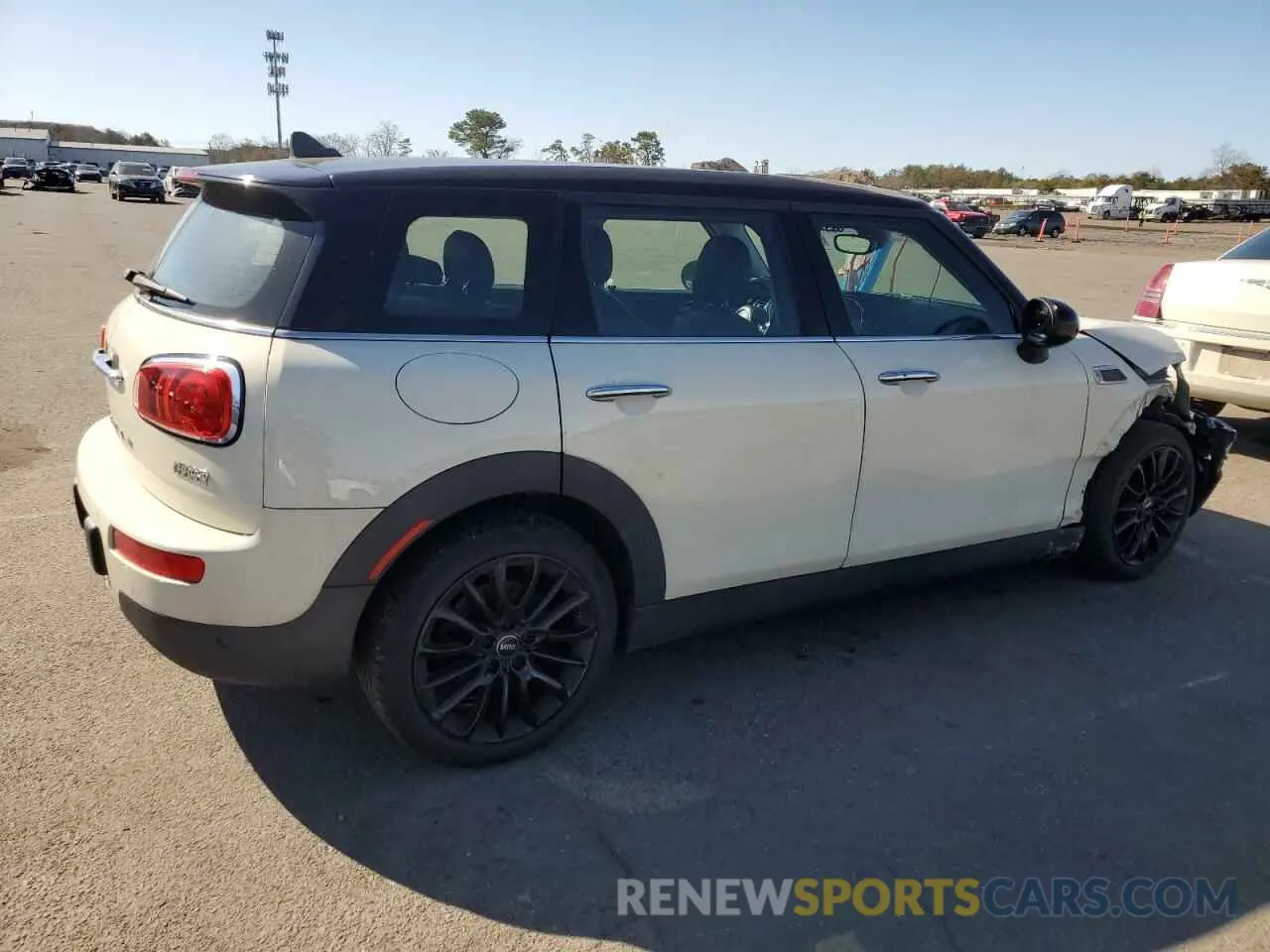 3 Photograph of a damaged car WMWLN5C53K2E34861 MINI COOPER 2019