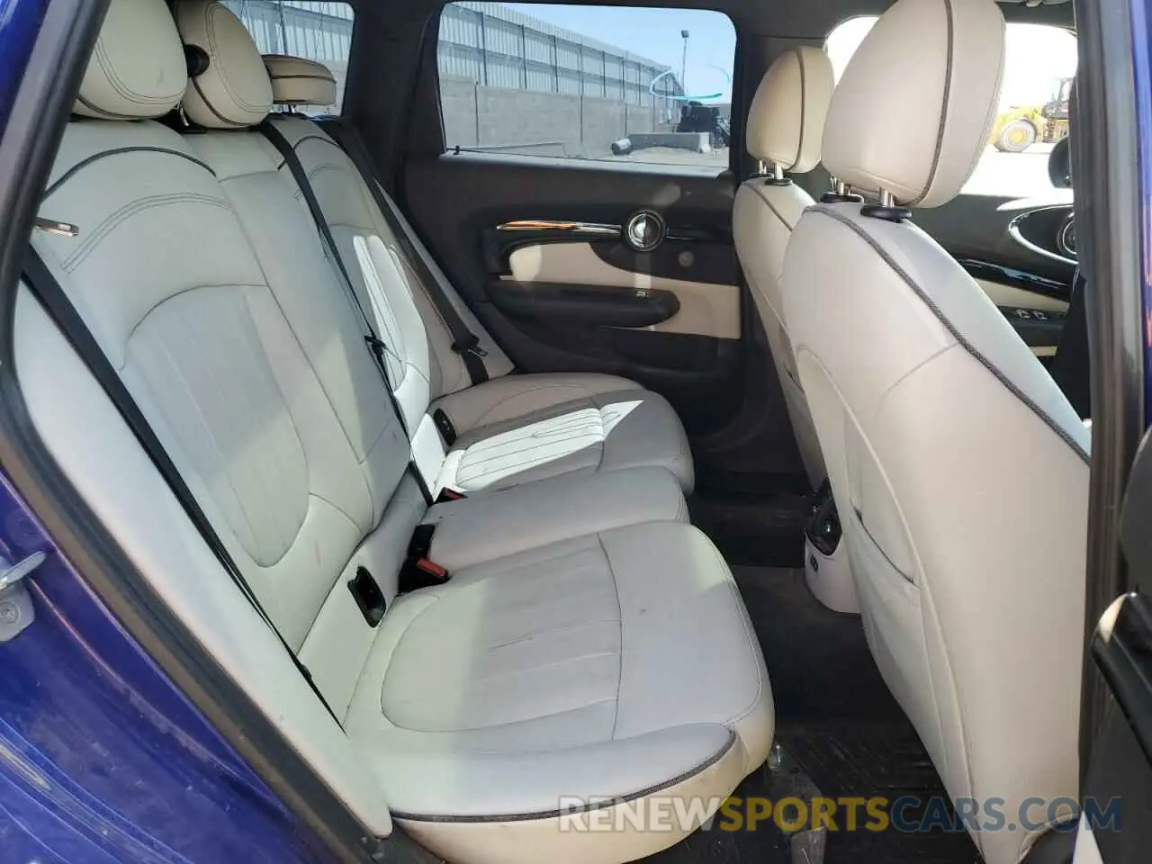 10 Photograph of a damaged car WMWLN9C52K2H59878 MINI COOPER 2019