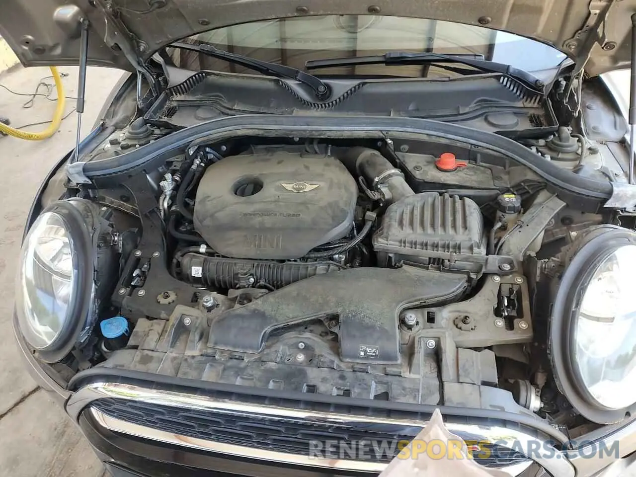 11 Photograph of a damaged car WMWLU5C50K2G03513 MINI COOPER 2019