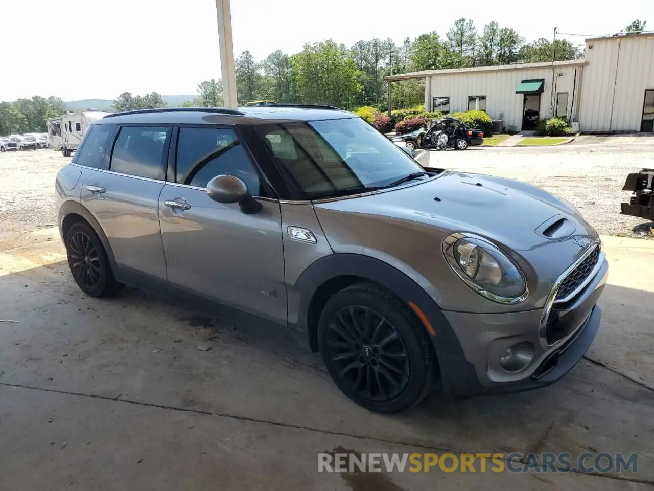 4 Photograph of a damaged car WMWLU5C50K2G03513 MINI COOPER 2019