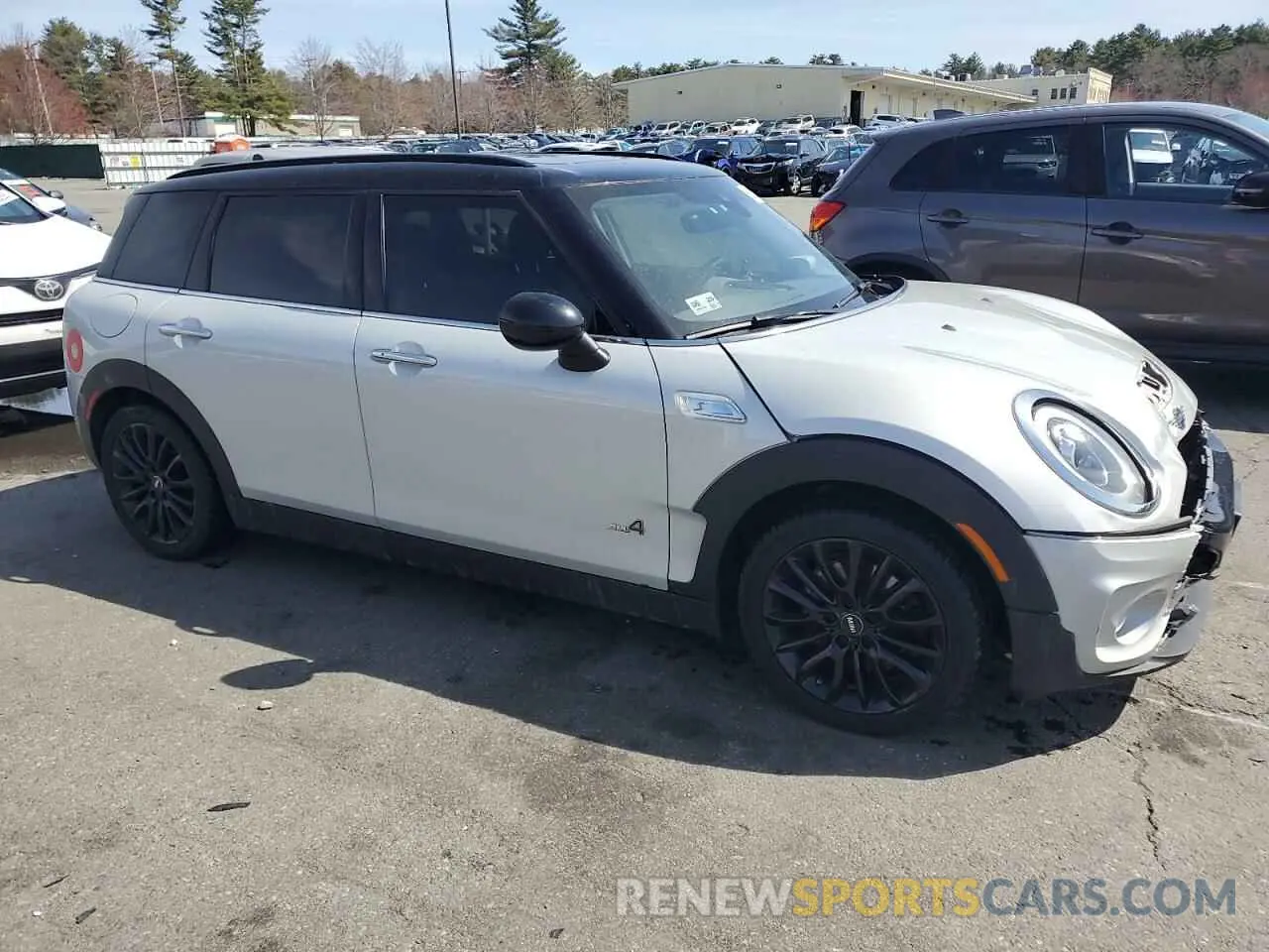 4 Фотография поврежденного автомобиля WMWLU5C53K2G80151 MINI COOPER 2019
