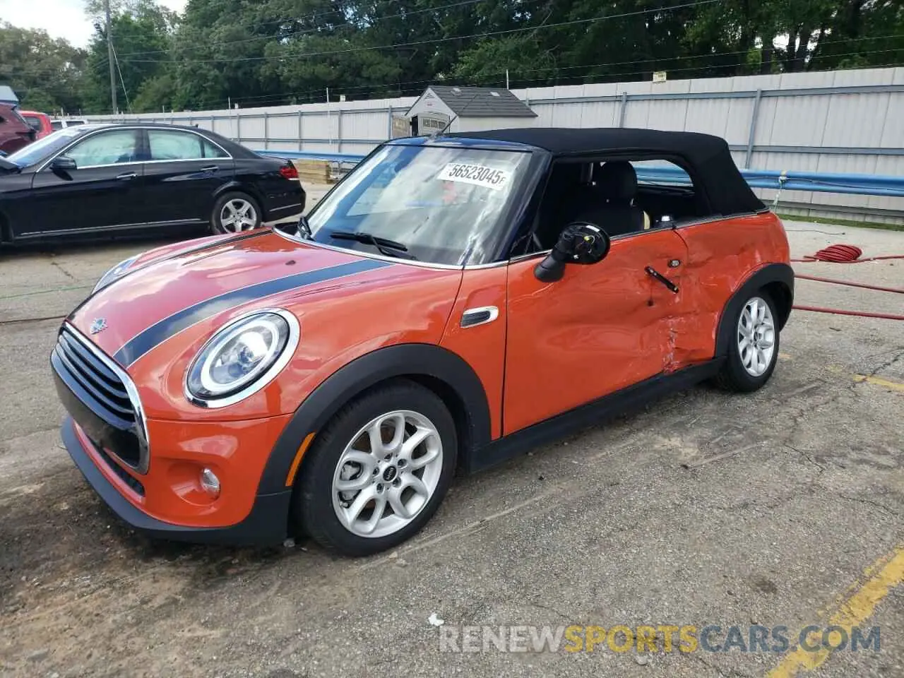 1 Photograph of a damaged car WMWWG5C56K3F79281 MINI COOPER 2019