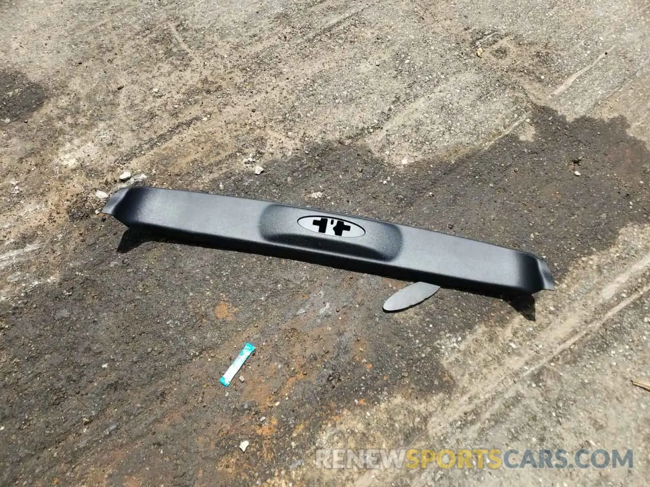 13 Photograph of a damaged car WMWWG5C56K3F79281 MINI COOPER 2019