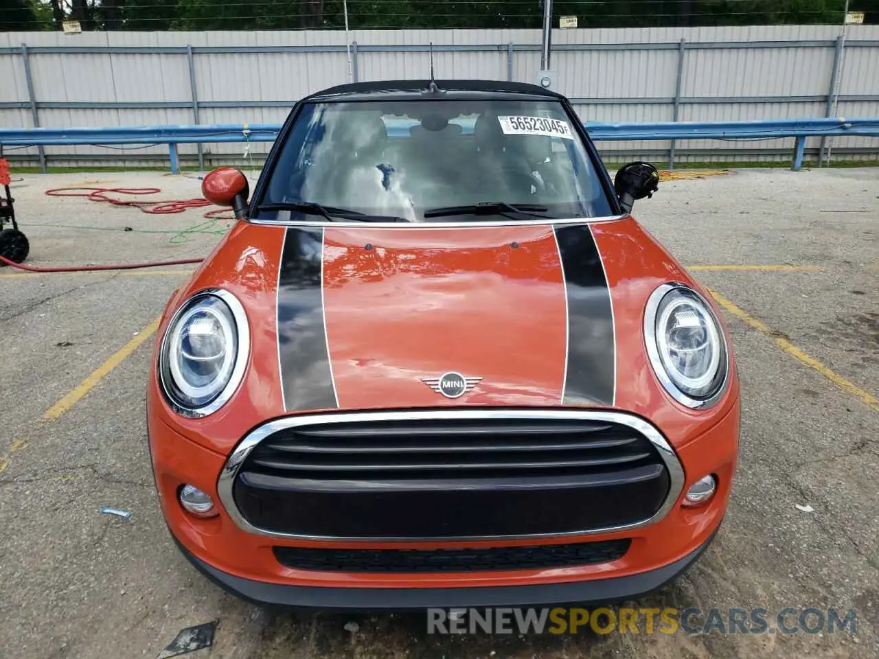 5 Photograph of a damaged car WMWWG5C56K3F79281 MINI COOPER 2019