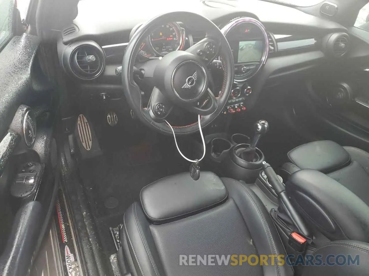 8 Фотография поврежденного автомобиля WMWXM9C53K2F66367 MINI COOPER 2019