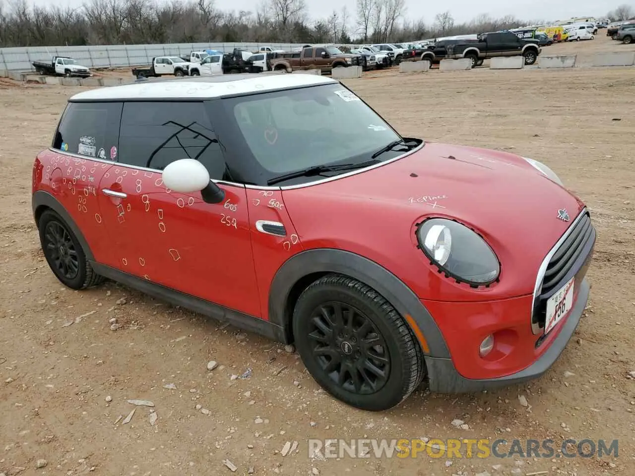 4 Фотография поврежденного автомобиля WMWXP5C51K2L22827 MINI COOPER 2019