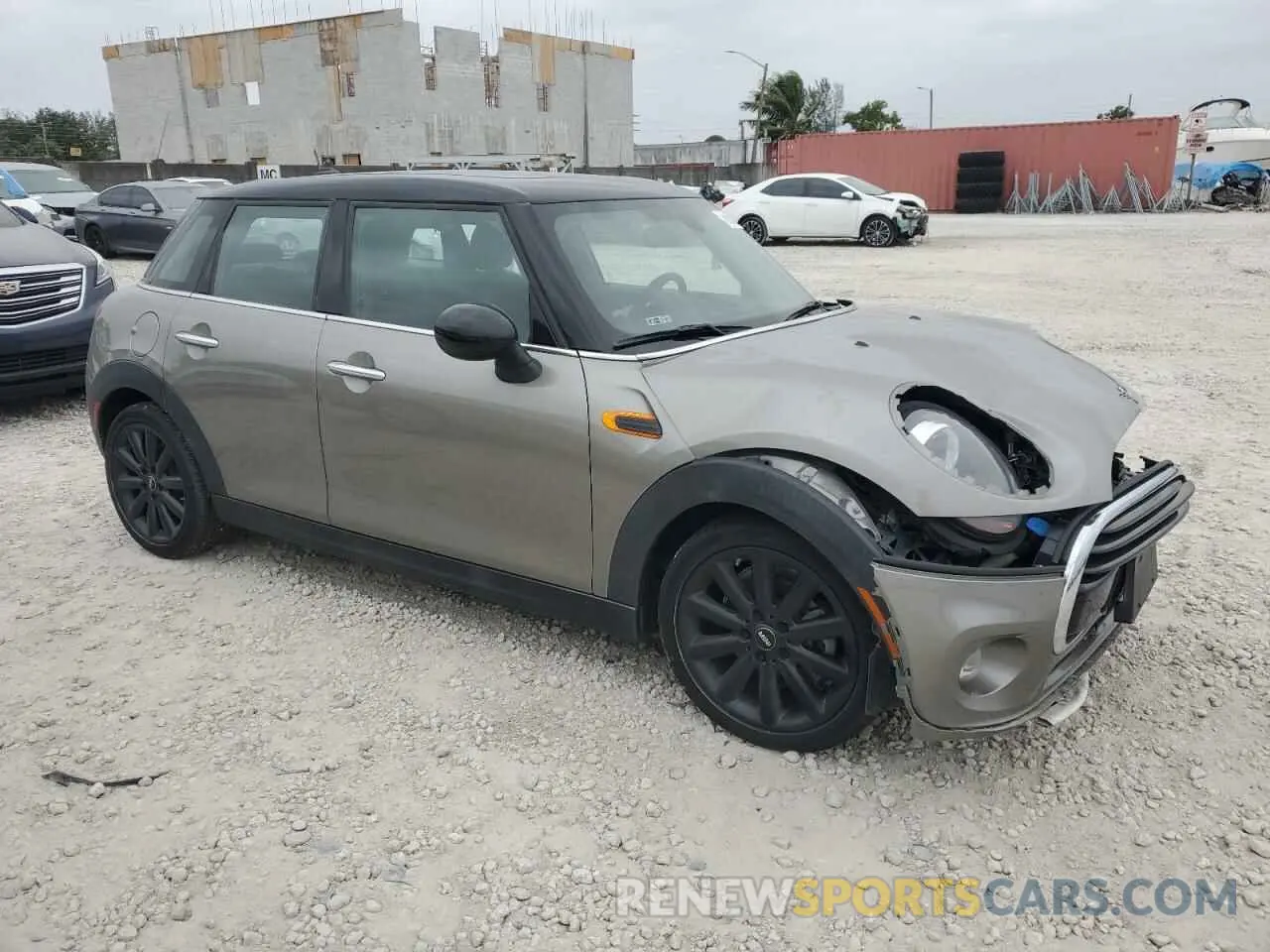 4 Photograph of a damaged car WMWXU1C53K2J02056 MINI COOPER 2019