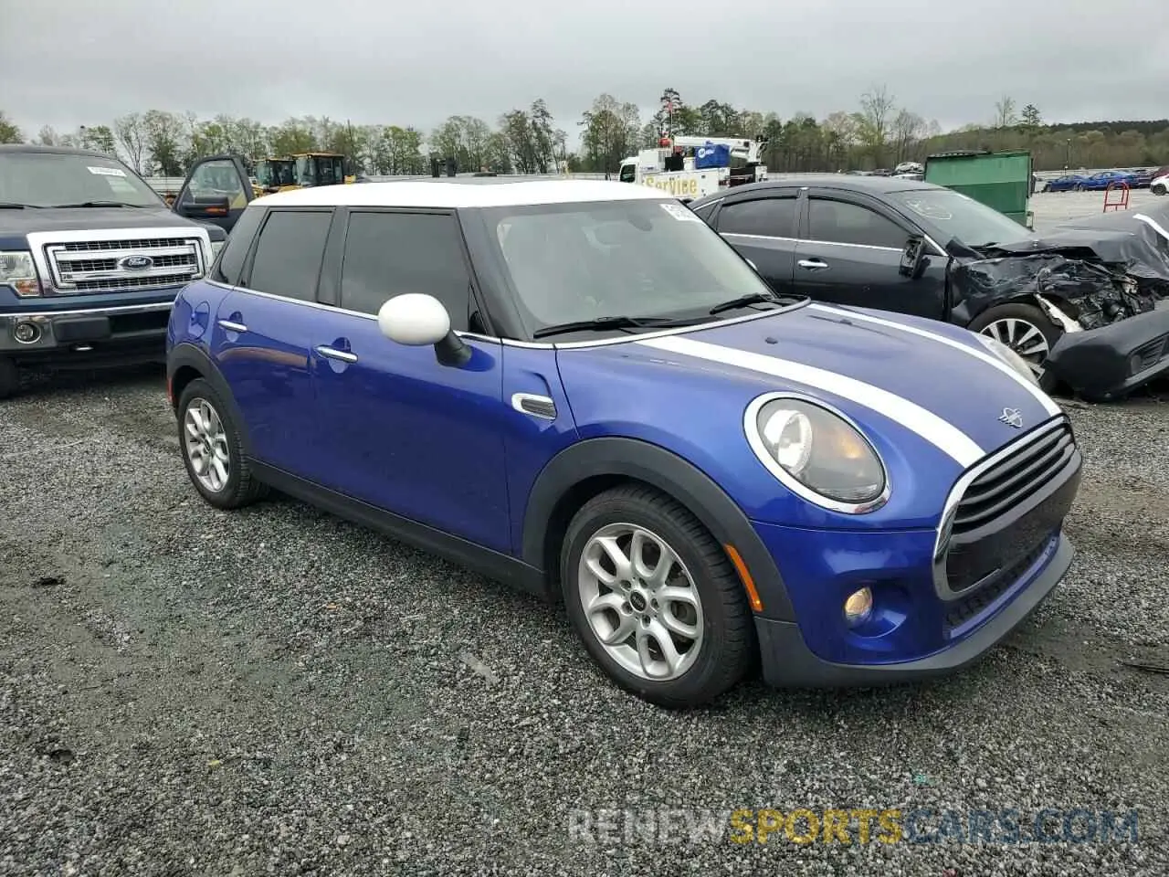 4 Фотография поврежденного автомобиля WMWXU1C56K2F81737 MINI COOPER 2019
