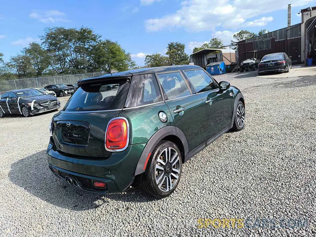 4 Photograph of a damaged car WMWXU3C57K2H87810 MINI COOPER 2019