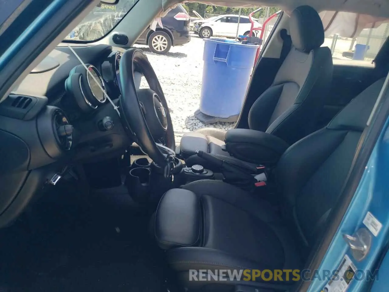 7 Photograph of a damaged car WMWXU3C59K2H88618 MINI COOPER 2019