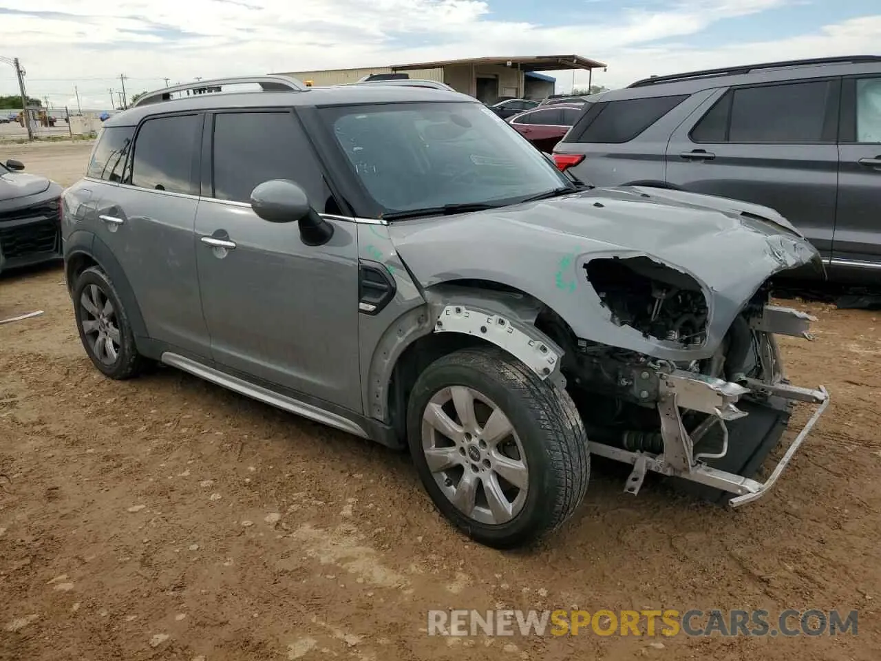 4 Photograph of a damaged car WMZYS7C52K3F45764 MINI COOPER 2019