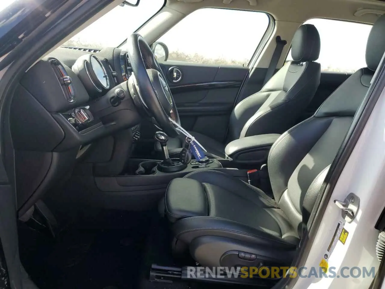 7 Фотография поврежденного автомобиля WMZYT3C55K3E94721 MINI COOPER 2019