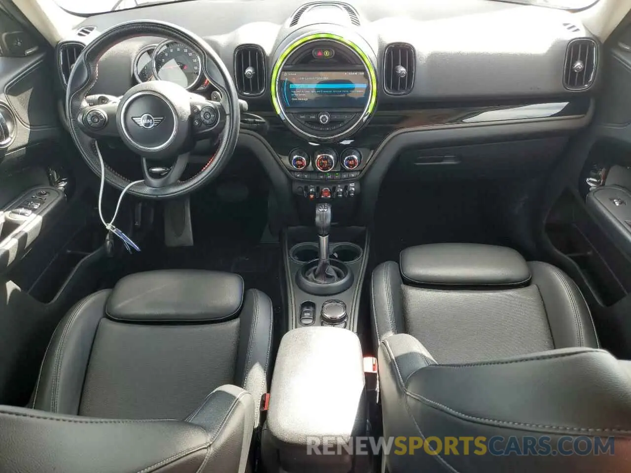 8 Фотография поврежденного автомобиля WMZYT3C55K3E94721 MINI COOPER 2019