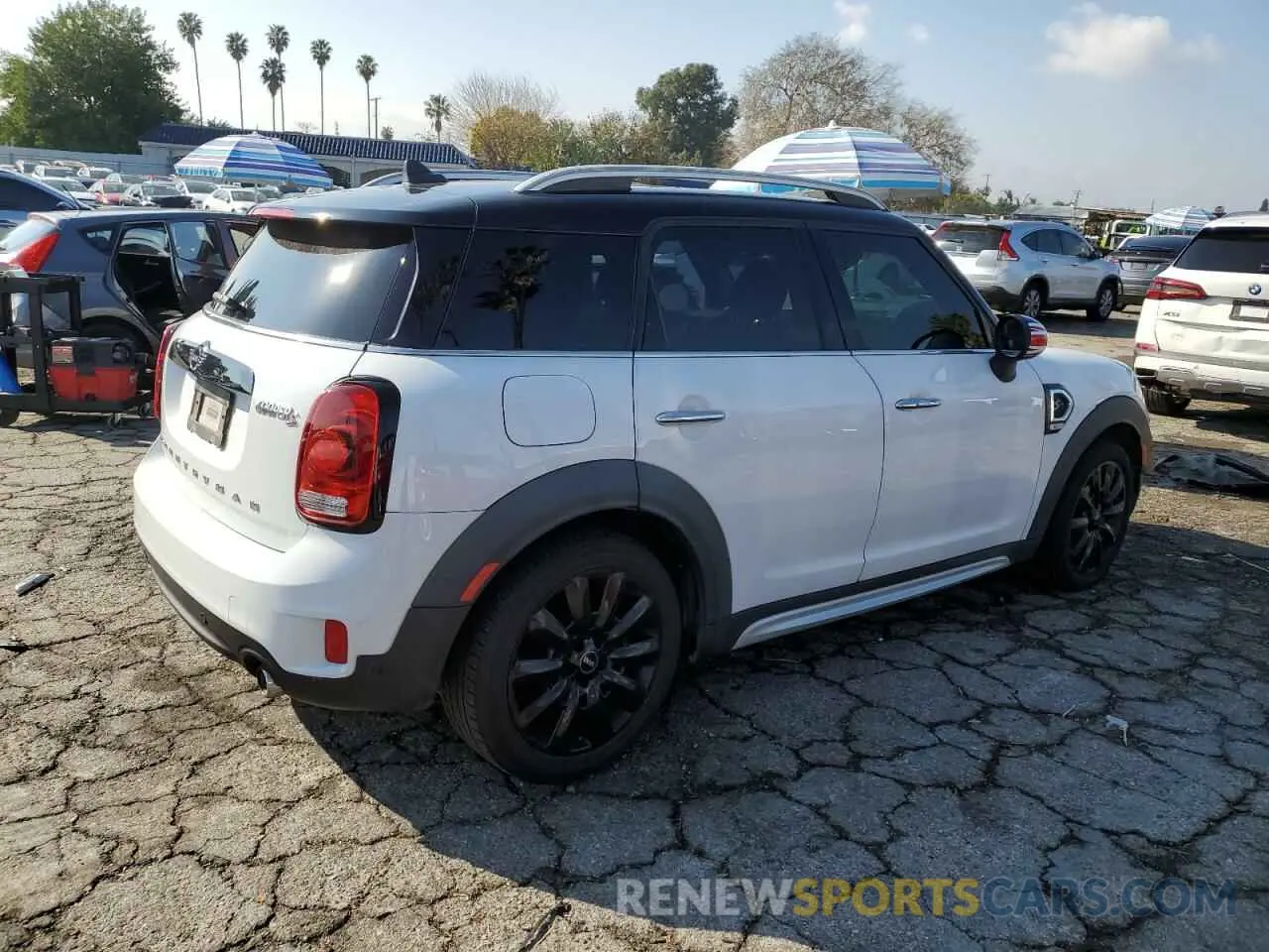 3 Фотография поврежденного автомобиля WMZYT3C55K3E96002 MINI COOPER 2019