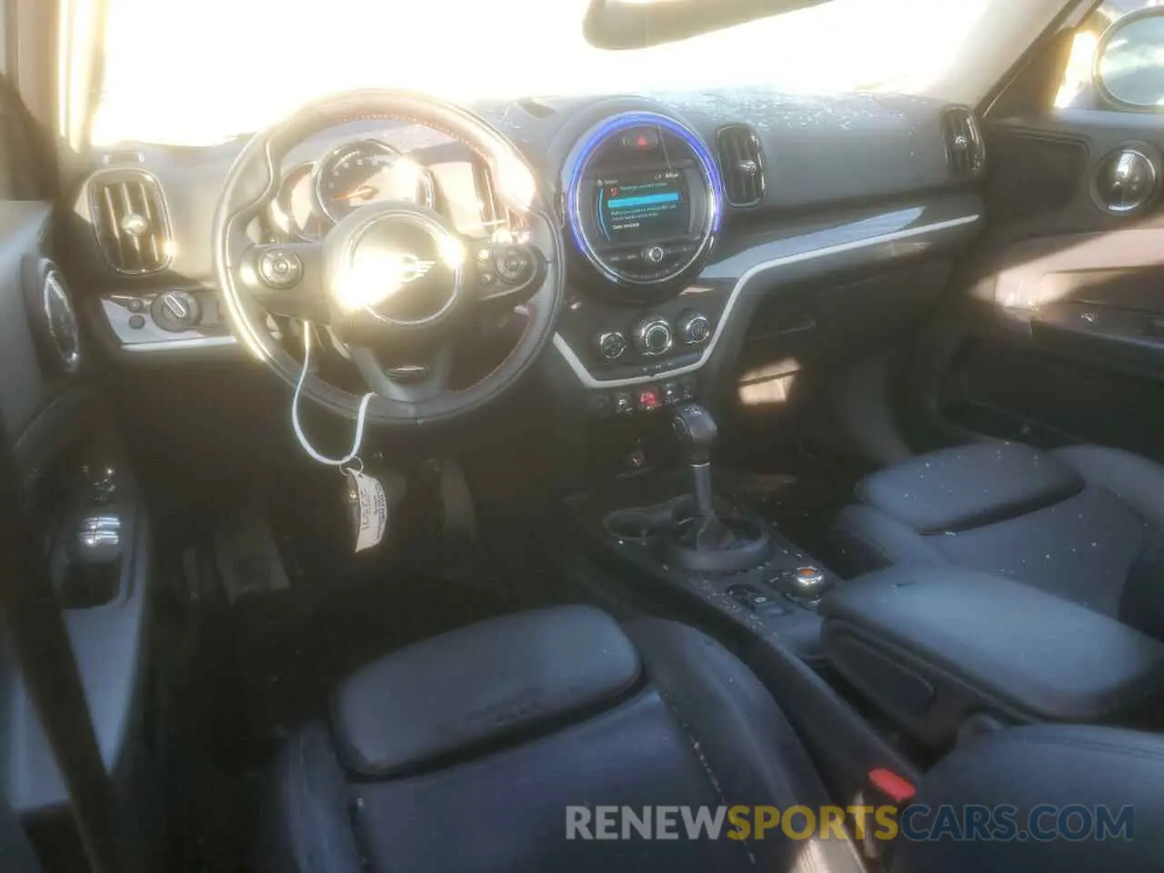 8 Photograph of a damaged car WMZYT3C56K3E94484 MINI COOPER 2019