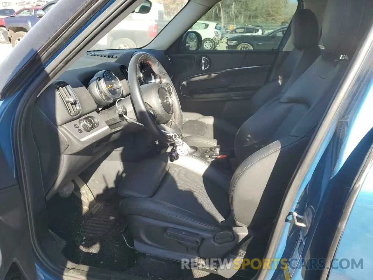 7 Photograph of a damaged car WMZYT5C54K3G90368 MINI COOPER 2019