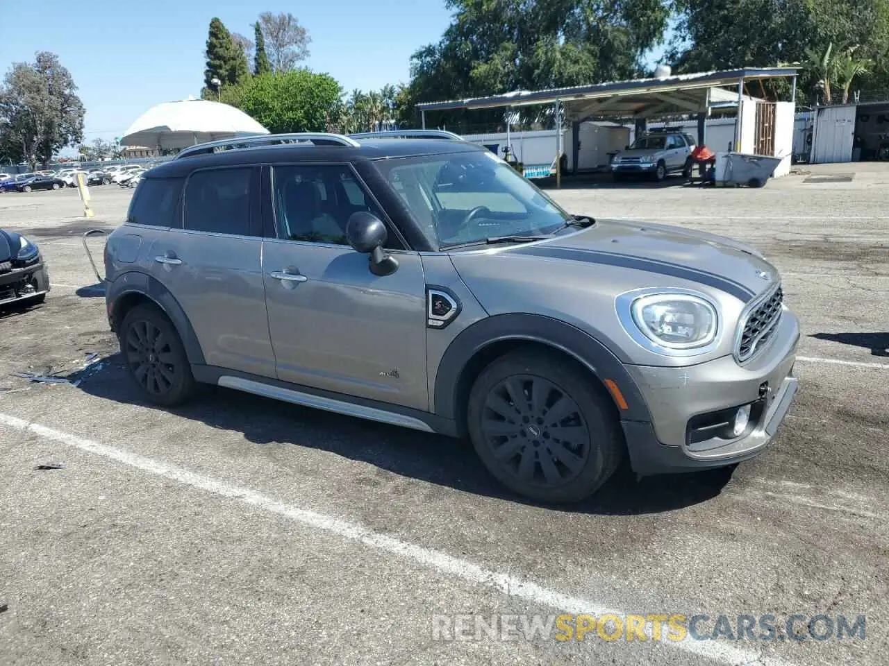 4 Photograph of a damaged car WMZYT5C5XK3G91430 MINI COOPER 2019