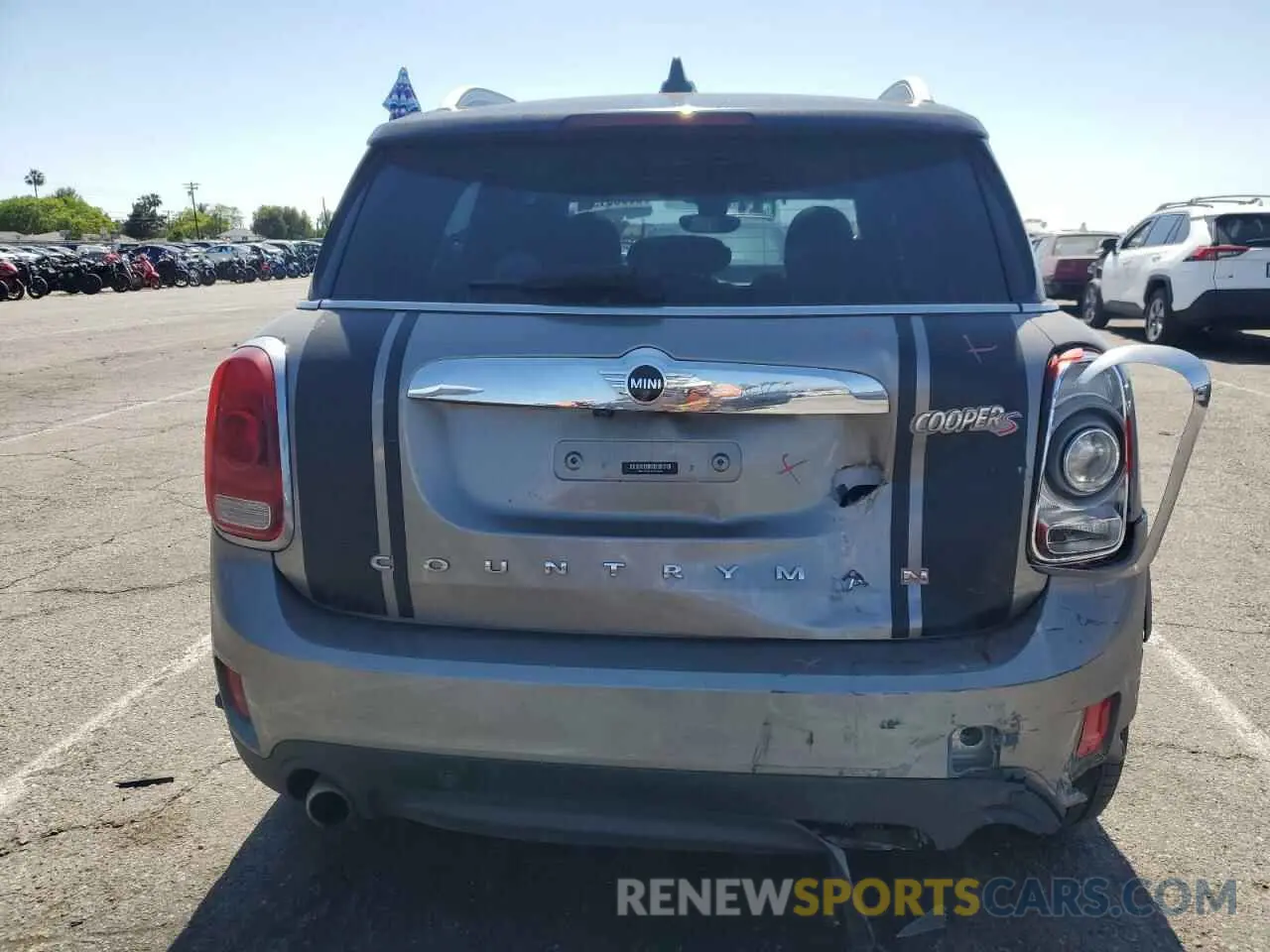 6 Photograph of a damaged car WMZYT5C5XK3G91430 MINI COOPER 2019