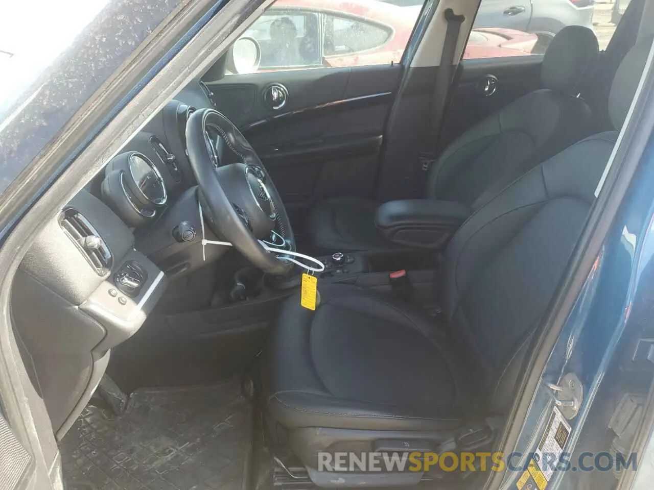 7 Фотография поврежденного автомобиля WMZYU7C50K3F93970 MINI COOPER 2019