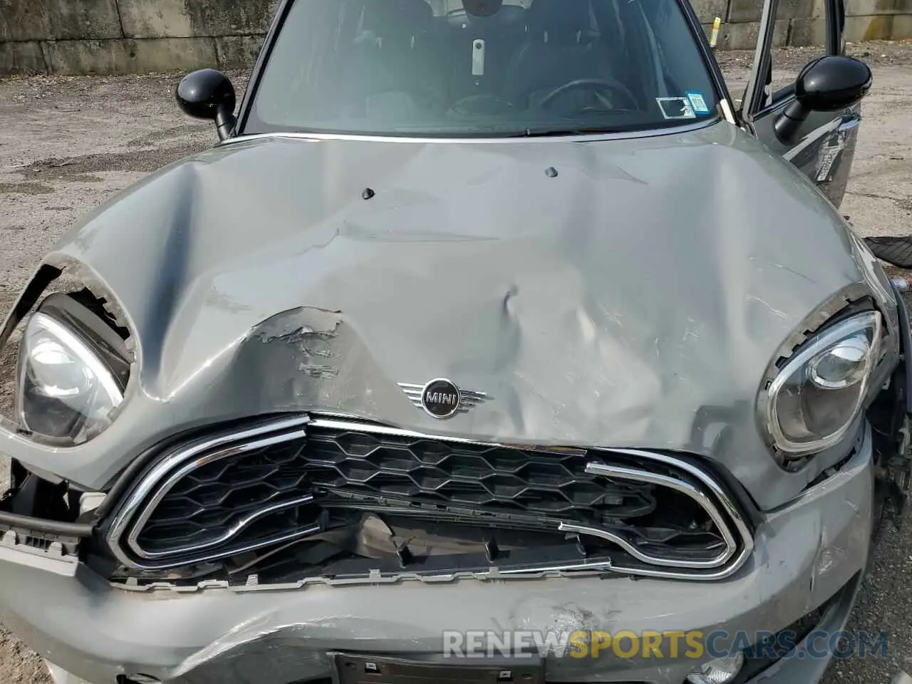 12 Photograph of a damaged car WMZYU7C51K3F94609 MINI COOPER 2019
