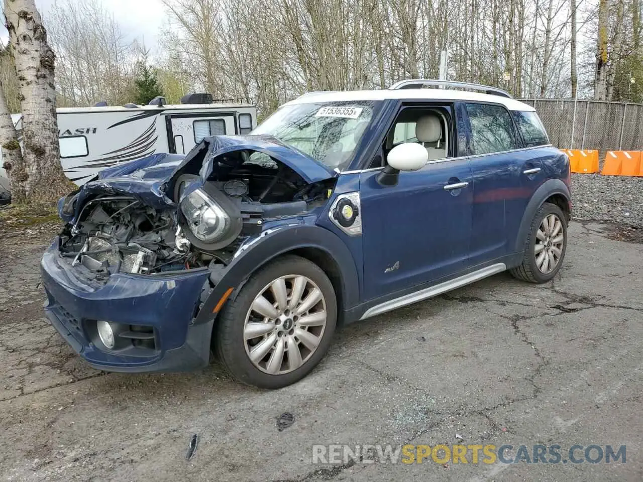 1 Фотография поврежденного автомобиля WMZYU7C58K3F93523 MINI COOPER 2019