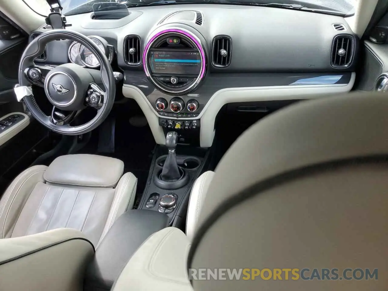 8 Фотография поврежденного автомобиля WMZYU7C58K3F93523 MINI COOPER 2019
