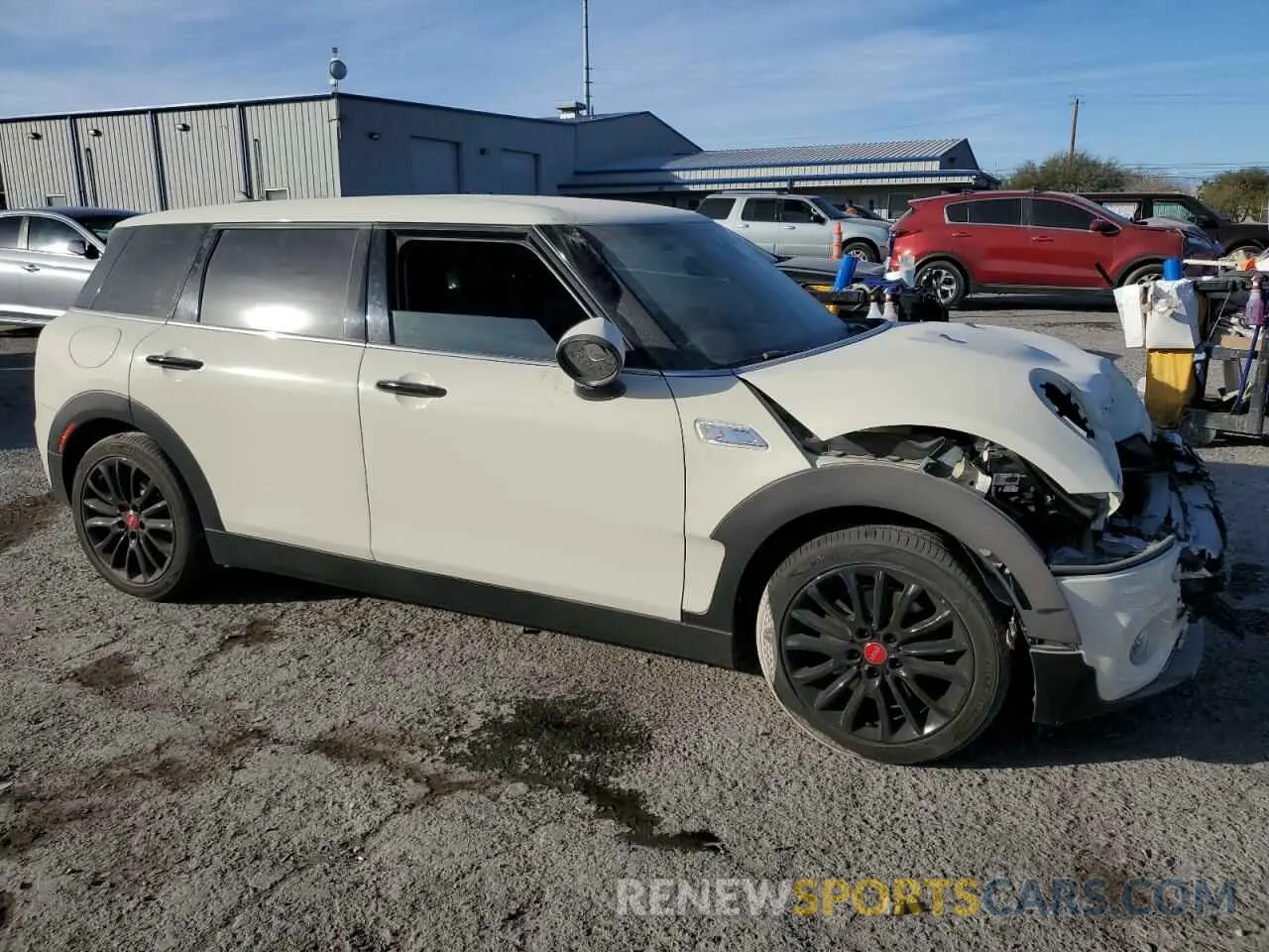 4 Фотография поврежденного автомобиля WMWLV7C00L2M57626 MINI COOPER 2020