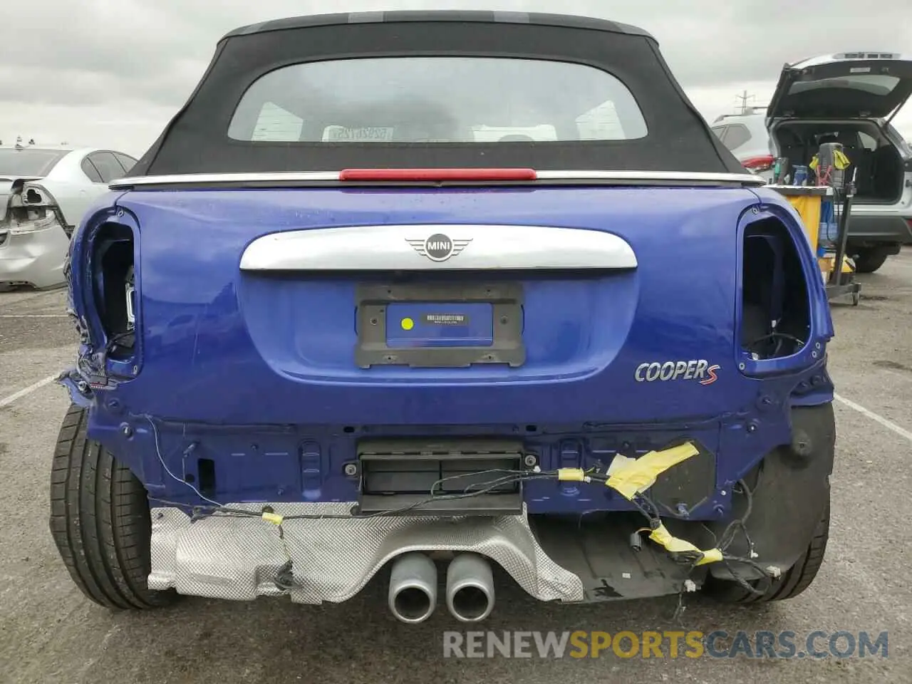6 Фотография поврежденного автомобиля WMWWJ5C01L3L70762 MINI COOPER 2020