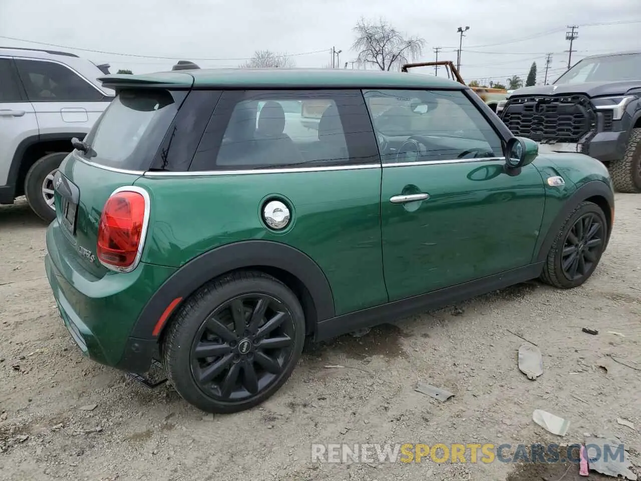 3 Photograph of a damaged car WMWXR5C02L2M30941 MINI COOPER 2020