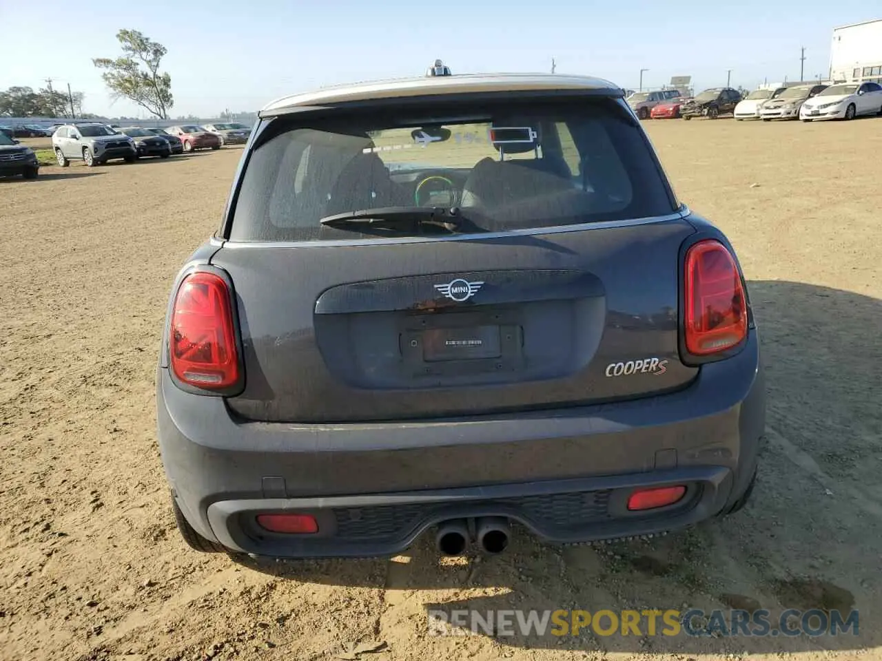 6 Photograph of a damaged car WMWXR5C04L2M16068 MINI COOPER 2020