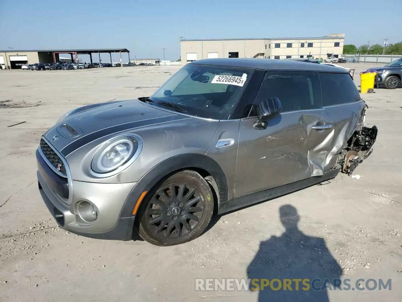 1 Фотография поврежденного автомобиля WMWXR5C06L2L49361 MINI COOPER 2020