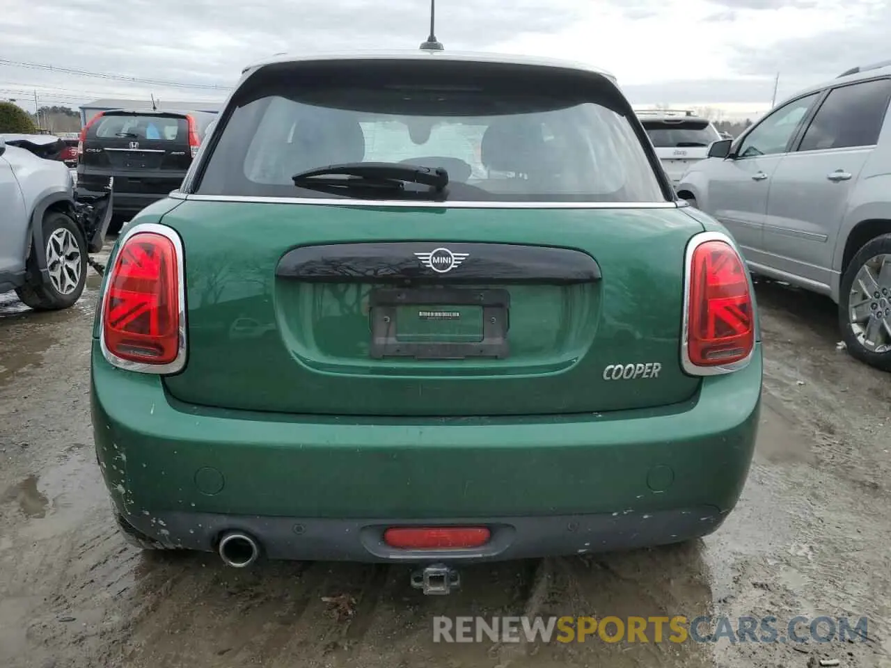6 Фотография поврежденного автомобиля WMWXU7C06L2L35938 MINI COOPER 2020