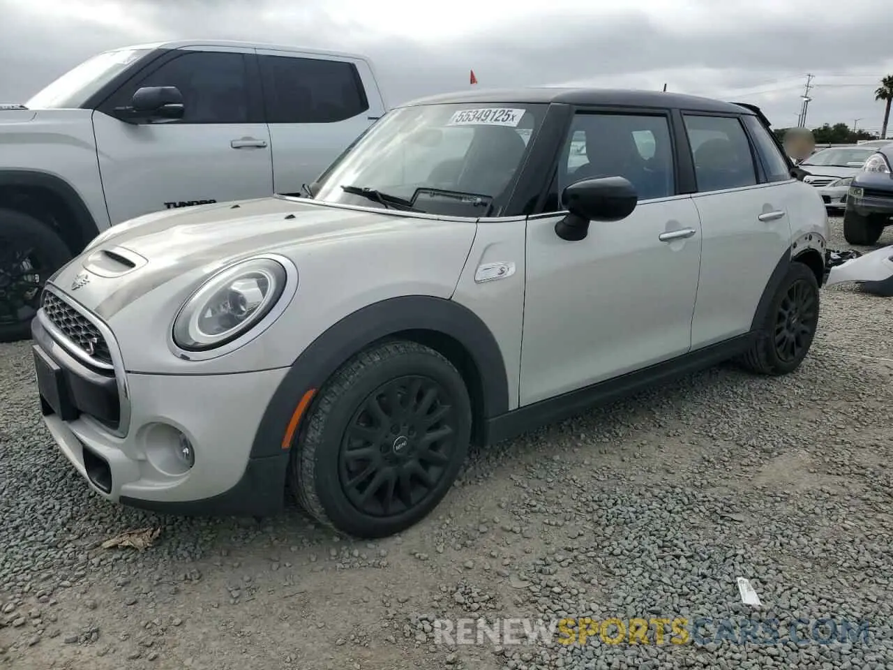 1 Photograph of a damaged car WMWXU9C00L2M07972 MINI COOPER 2020