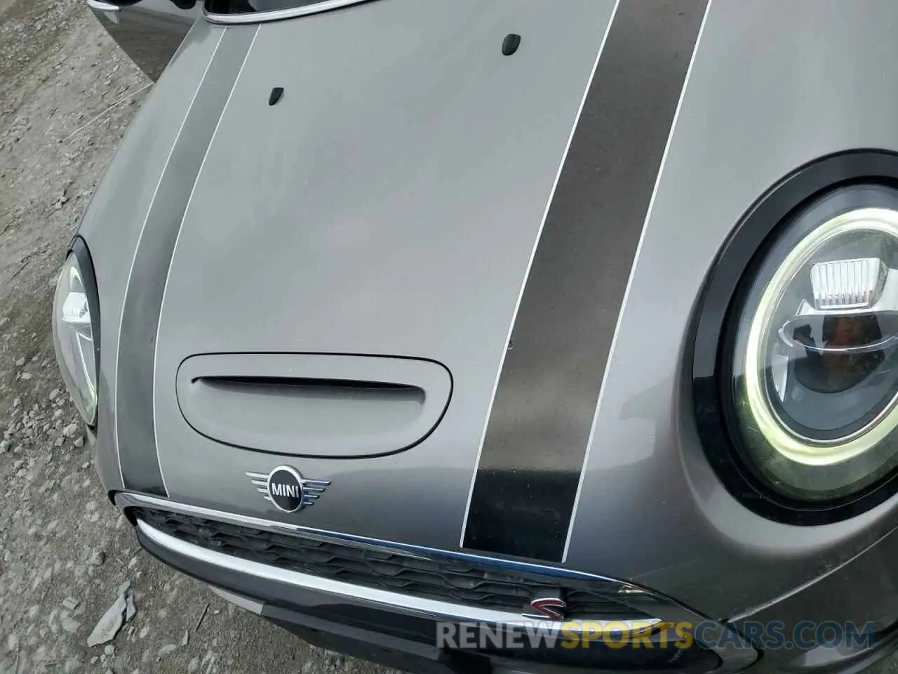 11 Photograph of a damaged car WMWXU9C07L2M56778 MINI COOPER 2020