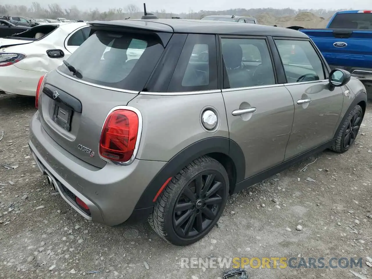3 Photograph of a damaged car WMWXU9C07L2M56778 MINI COOPER 2020