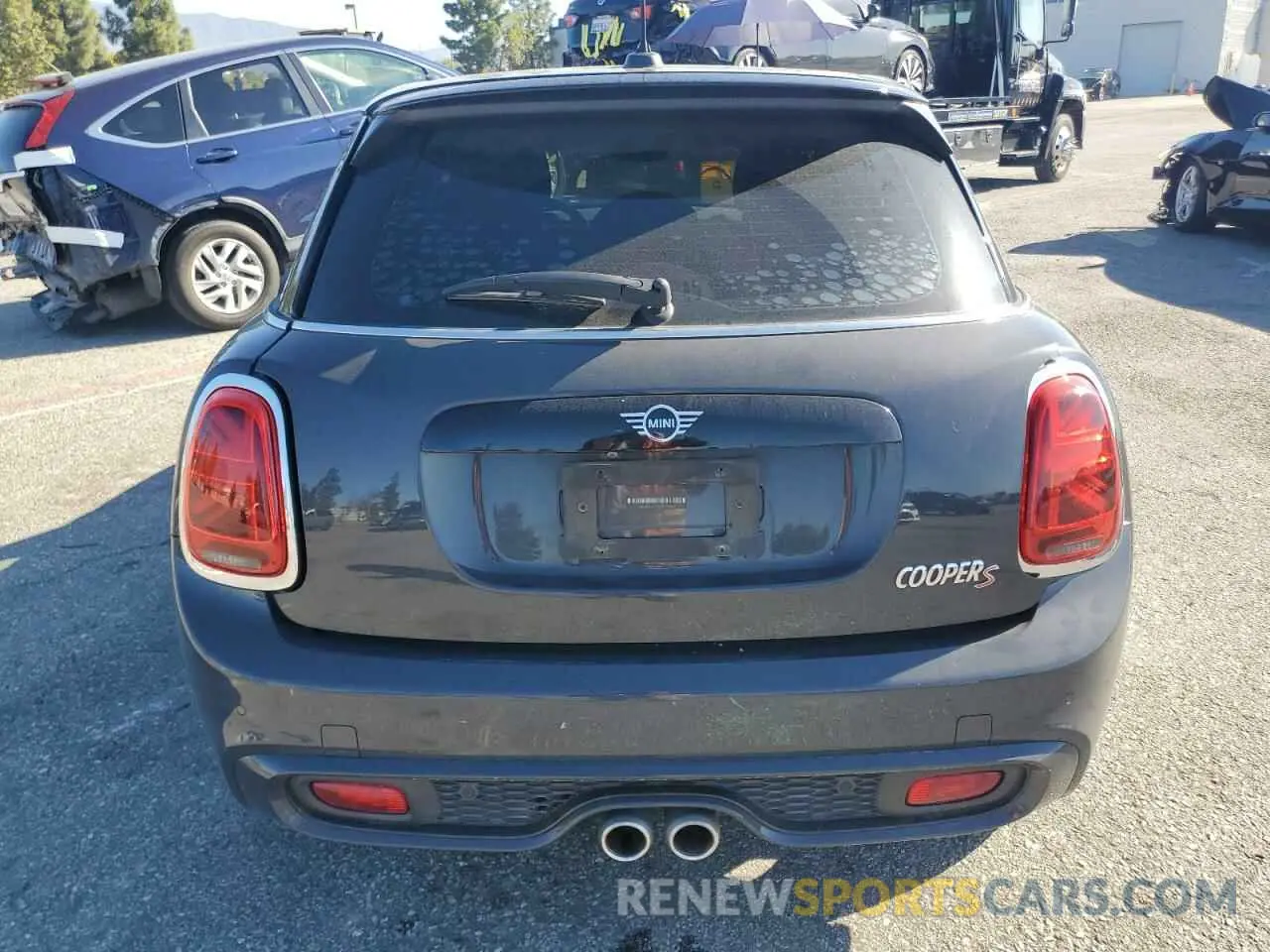 6 Photograph of a damaged car WMWXU9C08L2L79368 MINI COOPER 2020