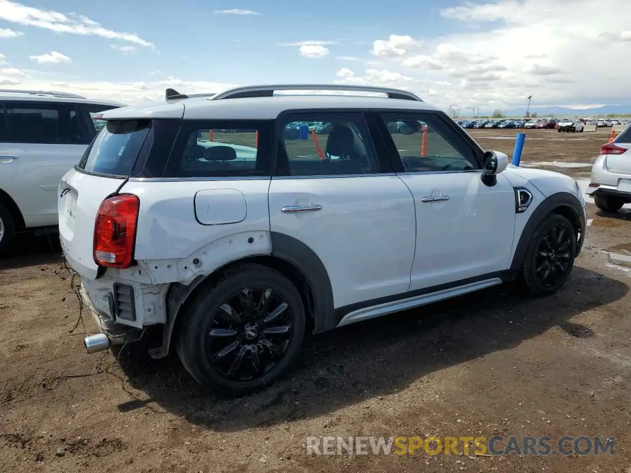 3 Фотография поврежденного автомобиля WMZYX1C01L3M15069 MINI COOPER 2020