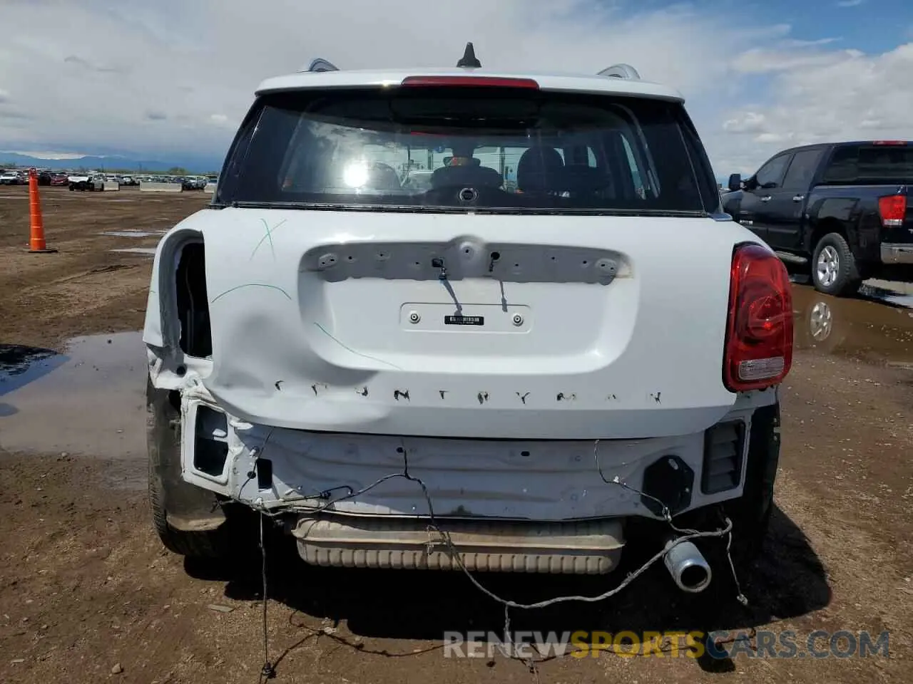 6 Фотография поврежденного автомобиля WMZYX1C01L3M15069 MINI COOPER 2020