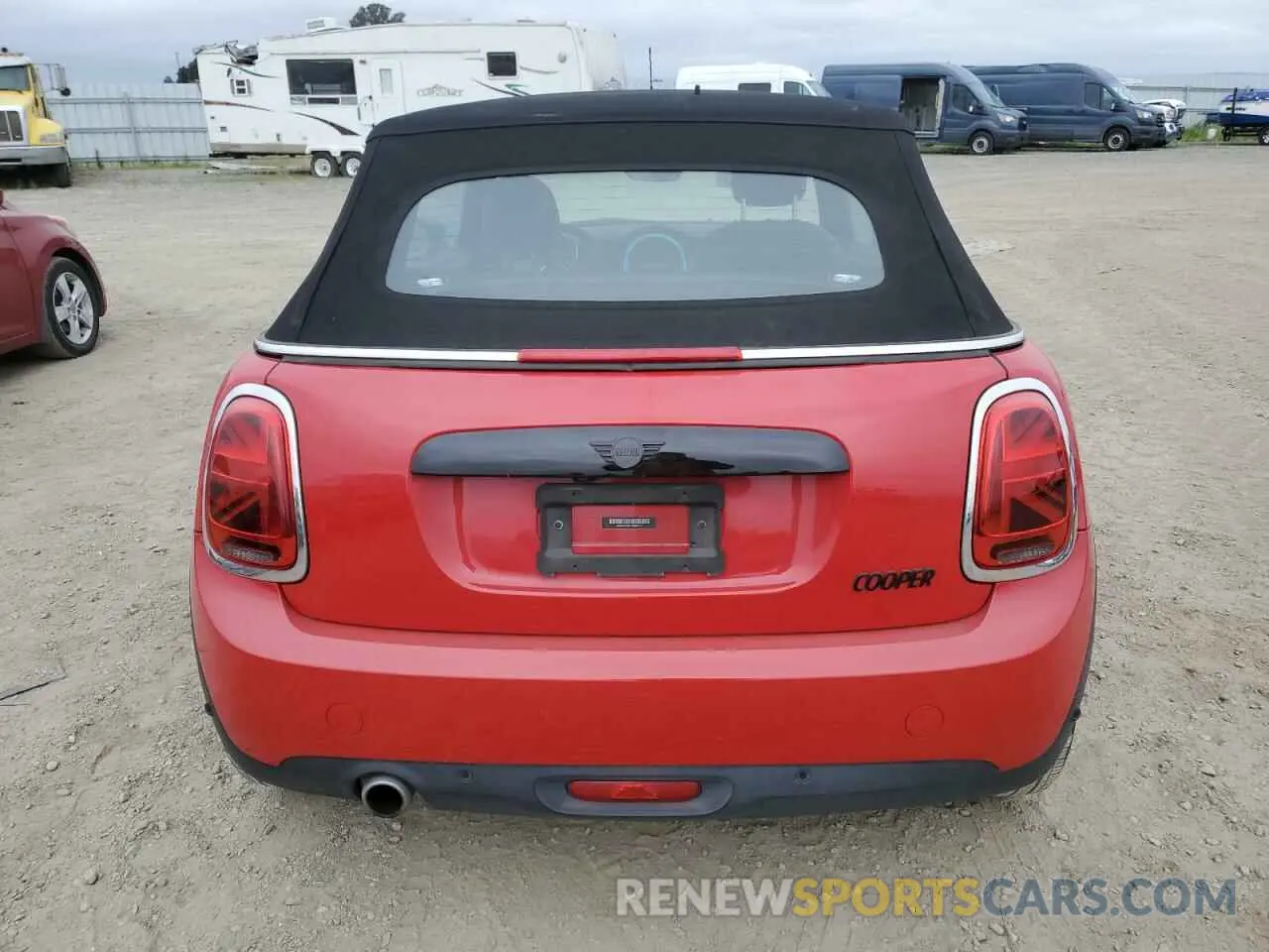 6 Фотография поврежденного автомобиля WMWWJ3C01M3M67417 MINI COOPER 2021