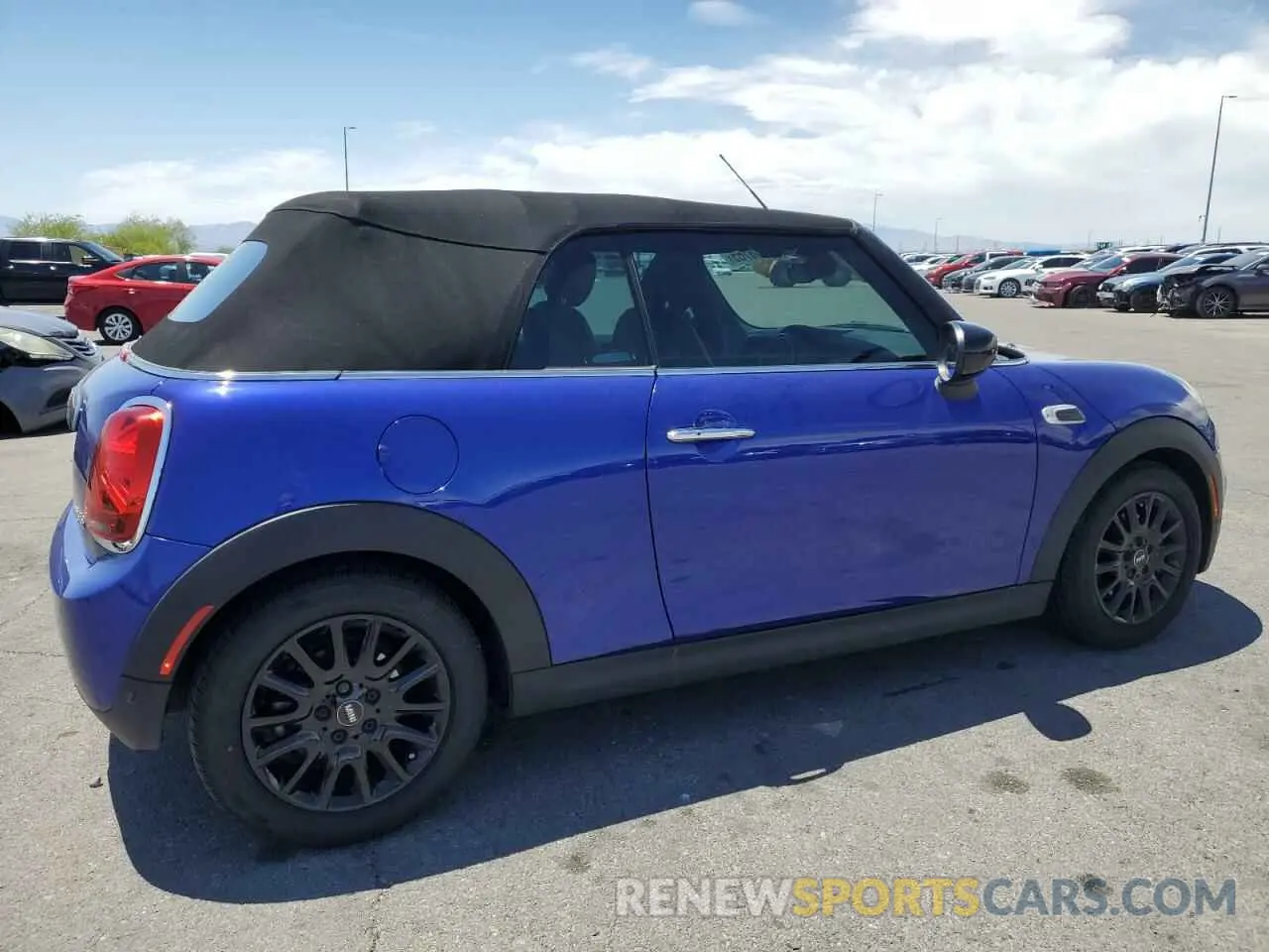 3 Photograph of a damaged car WMWWJ3C06M3N02193 MINI COOPER 2021