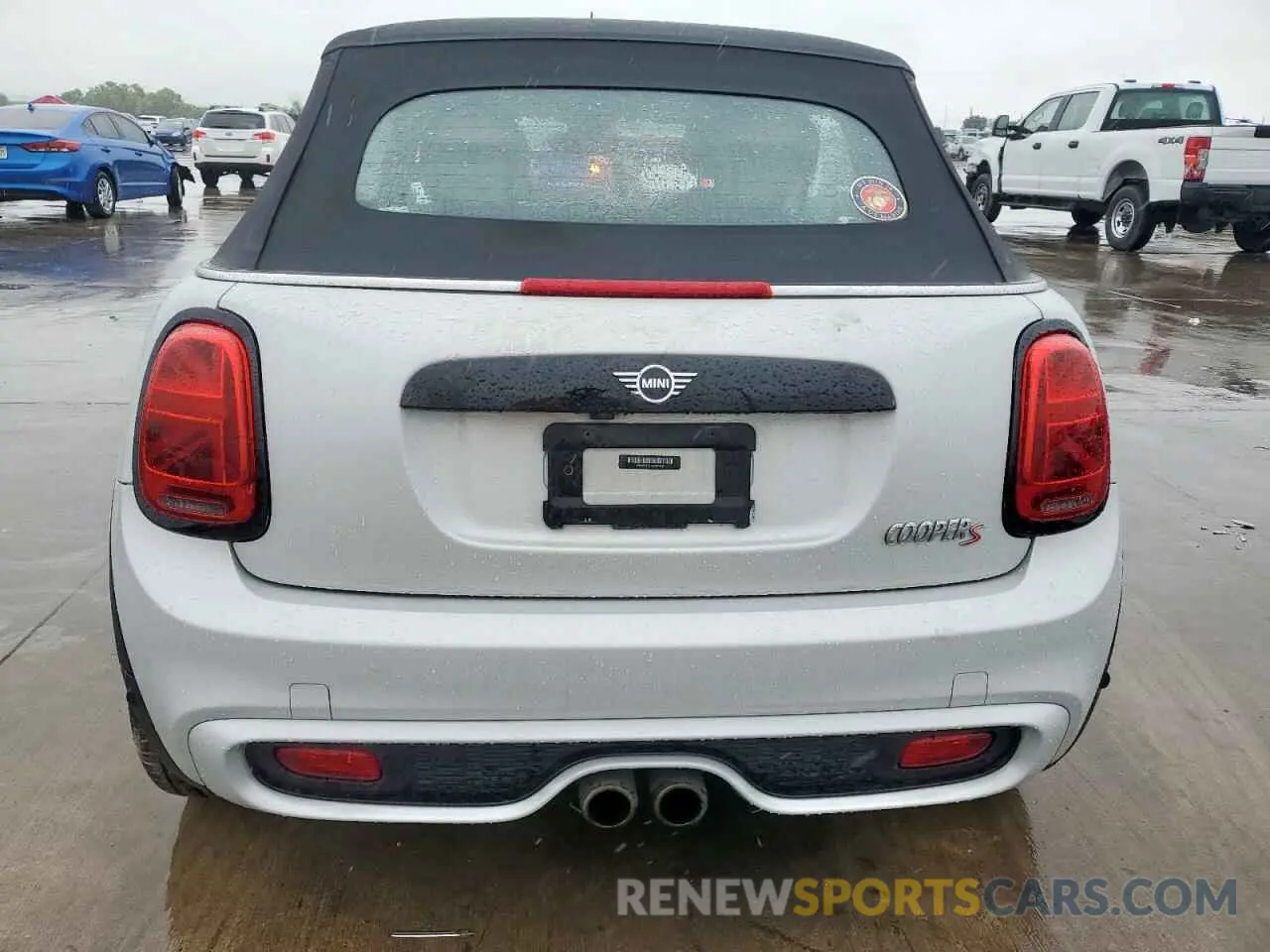 6 Photograph of a damaged car WMWWJ5C07M3M49127 MINI COOPER 2021