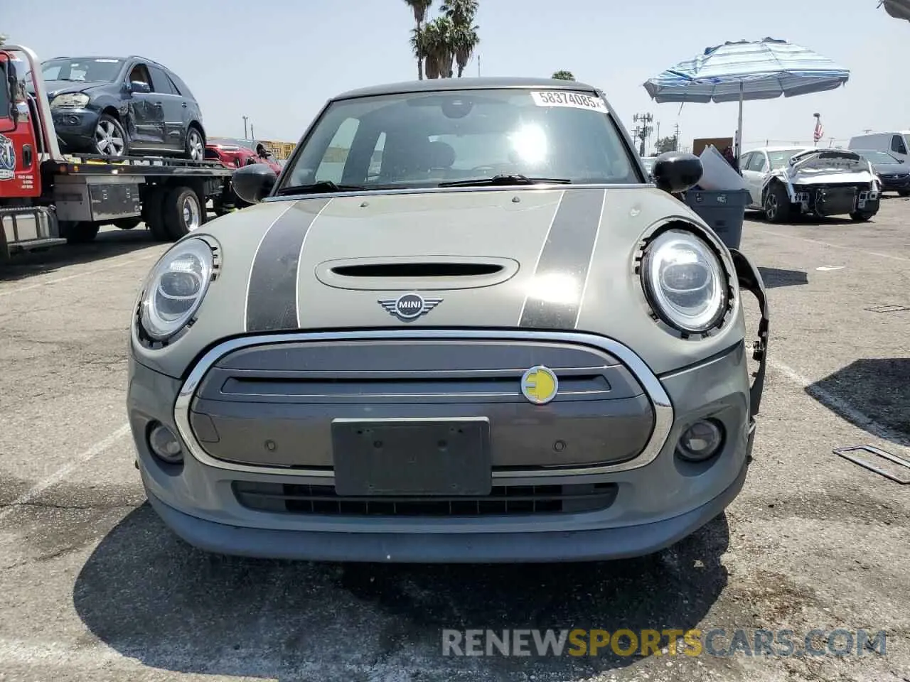 5 Фотография поврежденного автомобиля WMWXP3C0XM2N09933 MINI COOPER 2021