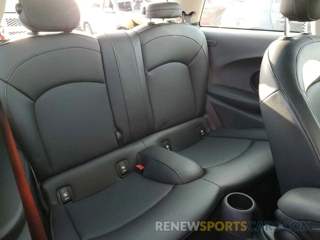 10 Фотография поврежденного автомобиля WMWXR3C03M2N73872 MINI COOPER 2021