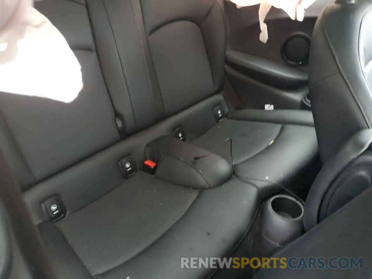 10 Фотография поврежденного автомобиля WMWXR3C04M2N98103 MINI COOPER 2021